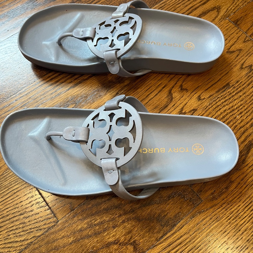COPY - Tory Burch Miller Cloud Sandal size 9 - Picture 3 of 3